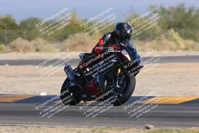 media/Nov-06-2023-Moto Forza (Mon) [[ce023d0744]]/4-Beginner Group/Session 3 (Turn 2)/